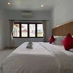Villa Mayu Dedaries